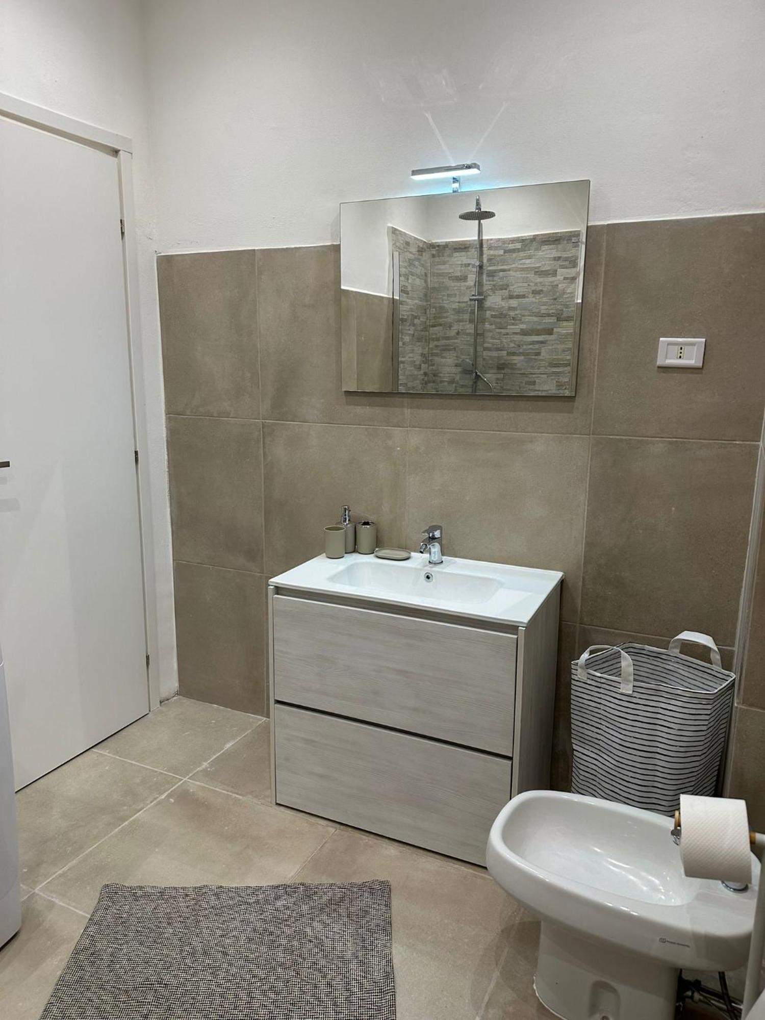 Da Luciano Vicino Stazione Genova Piazza Principe Apartamento Exterior foto